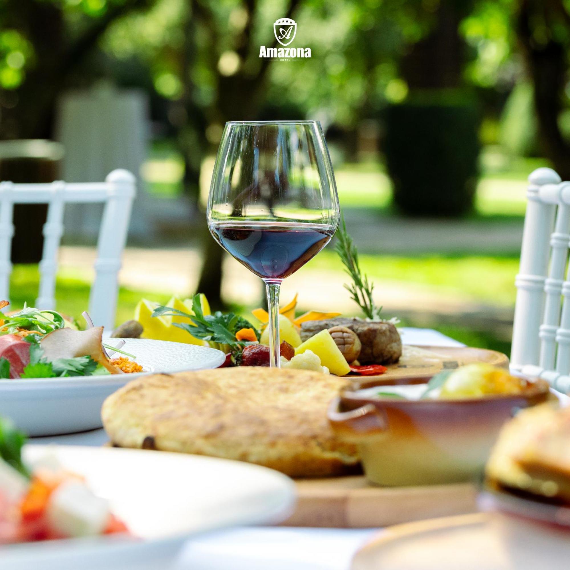 Amazona Hotel Πρίστινα Εξωτερικό φωτογραφία