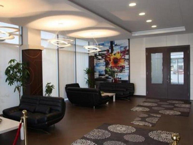 Amazona Hotel Πρίστινα Εξωτερικό φωτογραφία