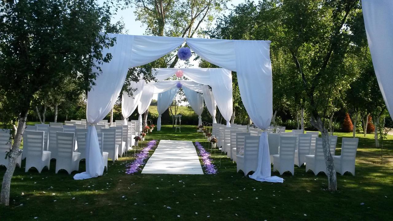 Amazona Hotel Πρίστινα Εξωτερικό φωτογραφία