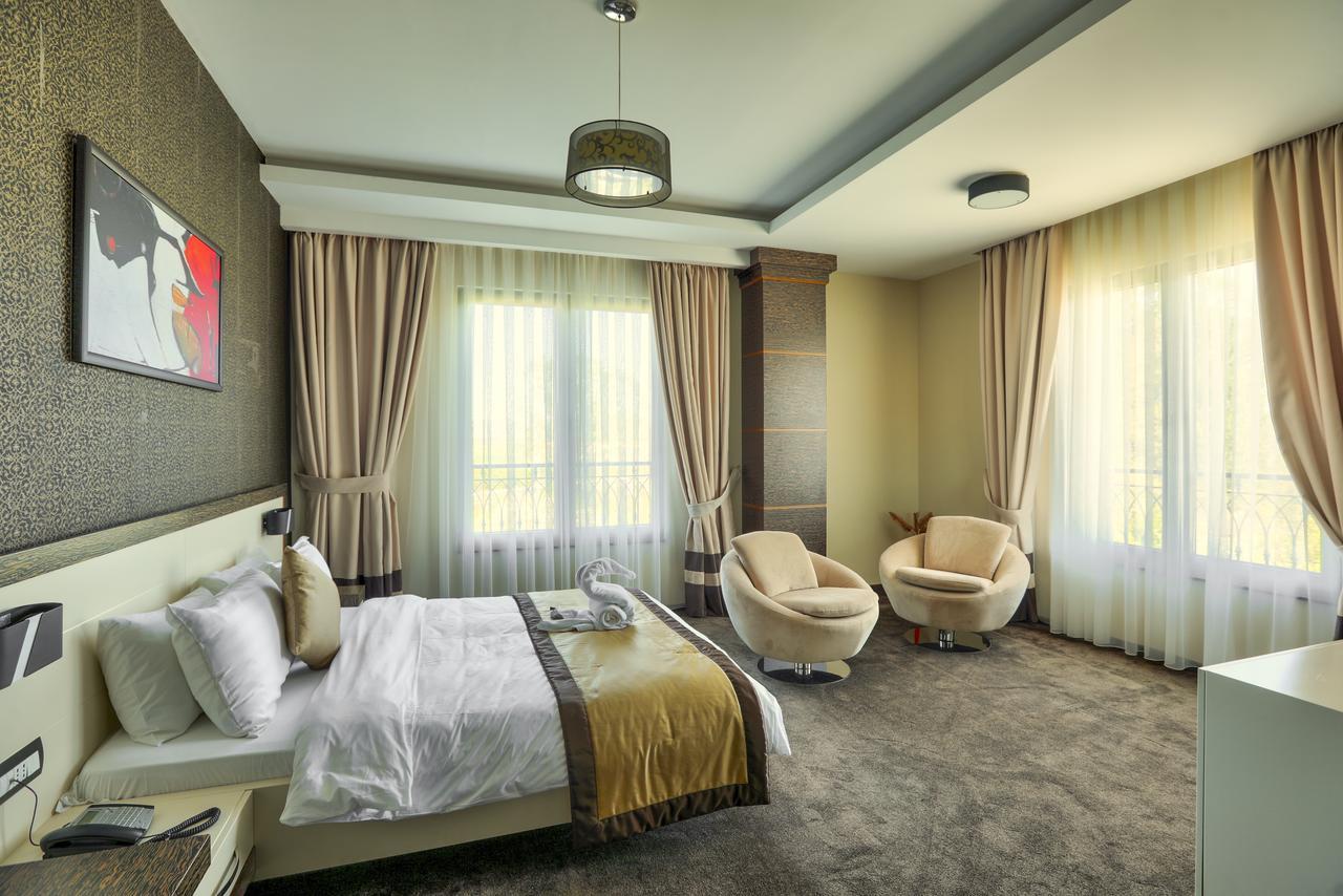 Amazona Hotel Πρίστινα Εξωτερικό φωτογραφία