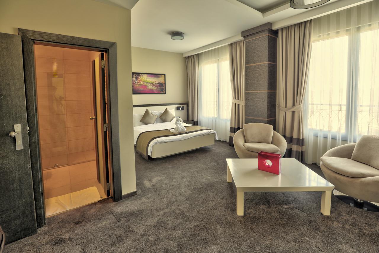 Amazona Hotel Πρίστινα Εξωτερικό φωτογραφία